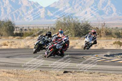 media/Dec-07-2025-CVMA (Sun) [[3e7d2de5dc]]/Race 18-Formula Twins-Formula 40 UL/